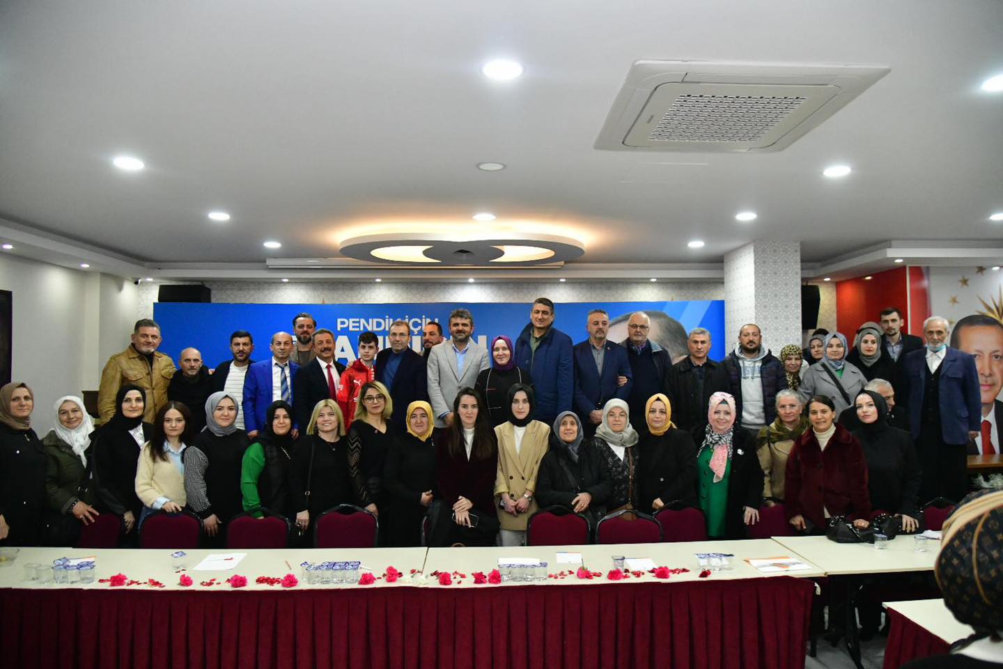 Yeşilbağlar Mahallesi ve Yeni Mahalle Teşkilatlarımızla bir araya gelerek istişarelerde bulunduk.