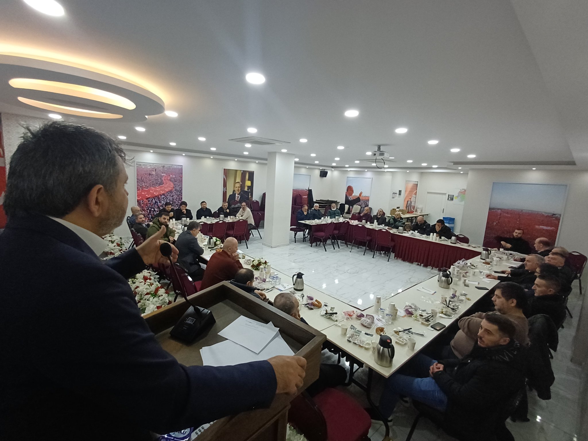 Yol Arkadaşlığı ve Vefa: AK Parti Pendik Teşkilatı Bir Arada